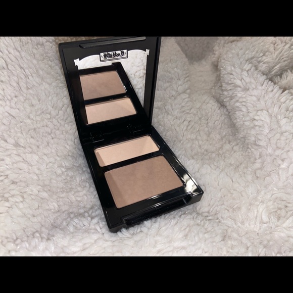 Kat Von D, Kevyn Aucoin, Beauty Blender, Urban Decay, Too Faced, Natasha Denona - Picture 9 of 12